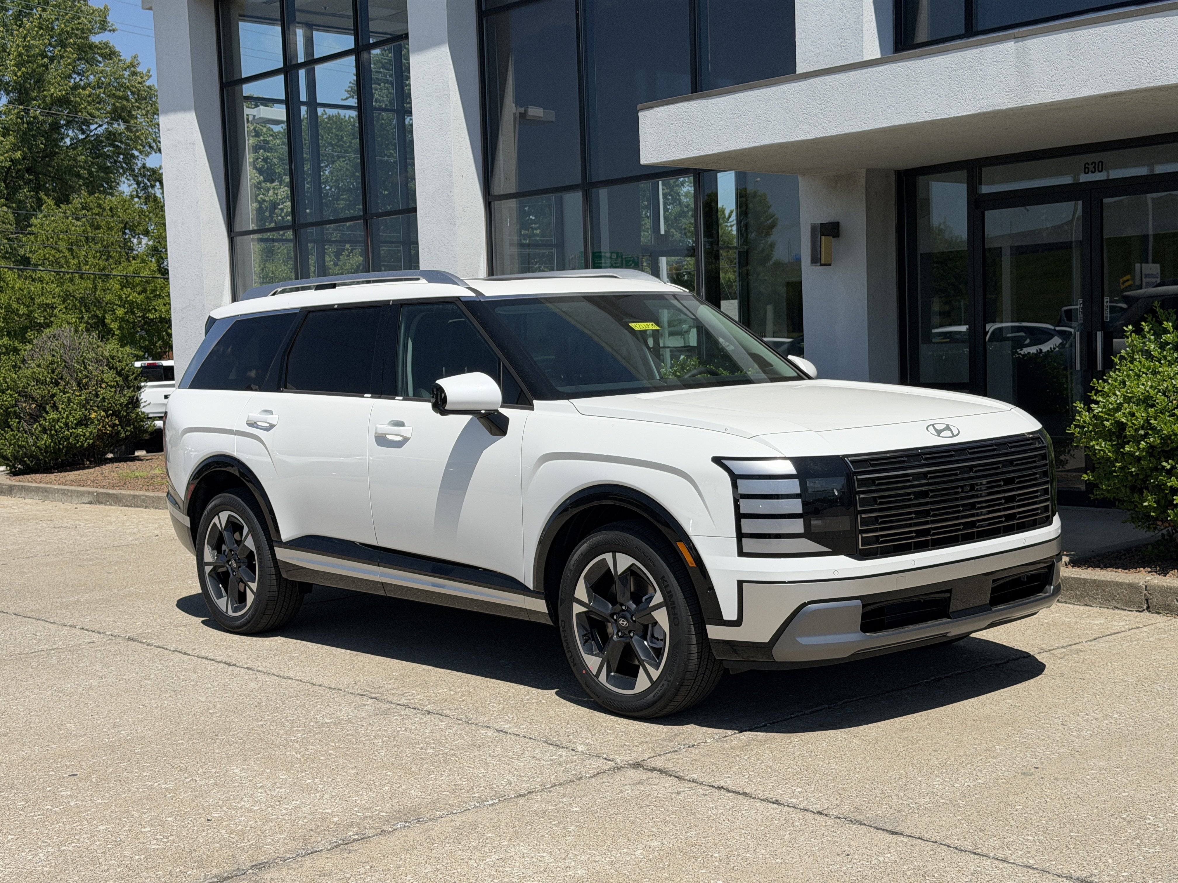 New 2026 Hyundai Palisade Limited AWD/4WD image 2