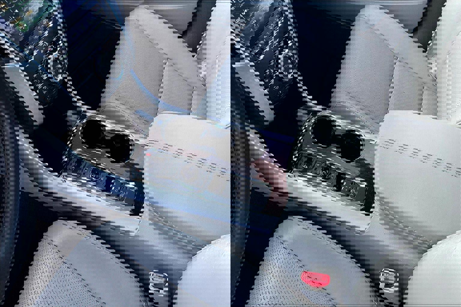 Used 2017 Acura TLX V6 w/ Technology Package FWD image 18