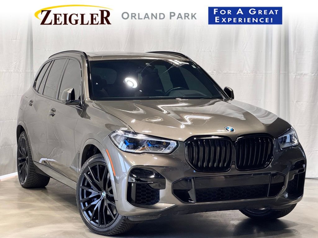 Used 2023 BMW X5 M50i w/ Executive Package image 1