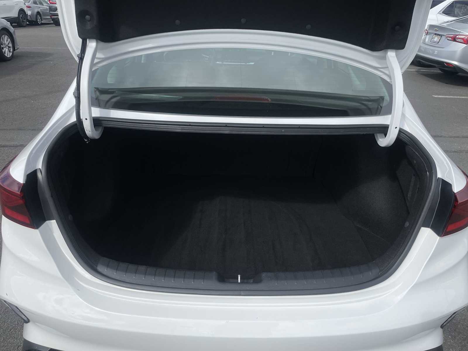 Used 2024 Kia Forte LX FWD image 19