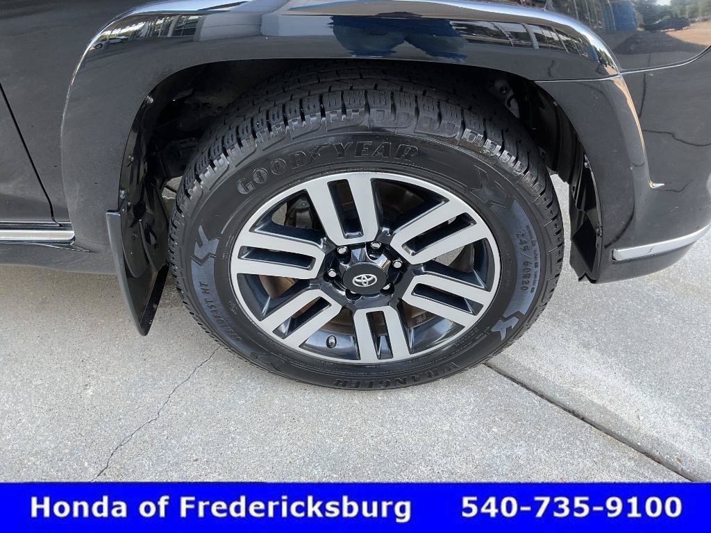 Used 2018 Toyota 4Runner Limited AWD/4WD image 12