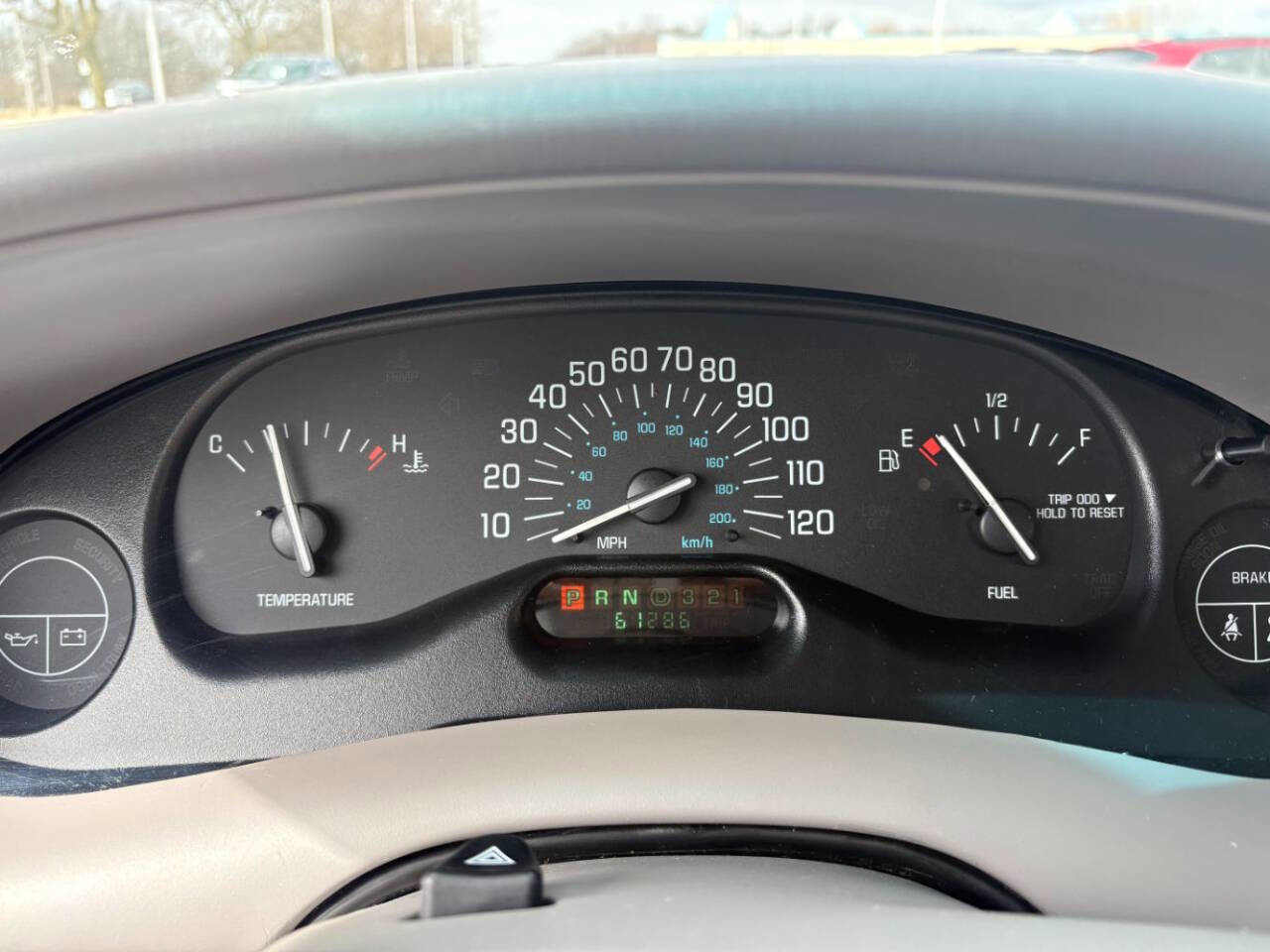 Used 2004 Buick Century Custom image 9