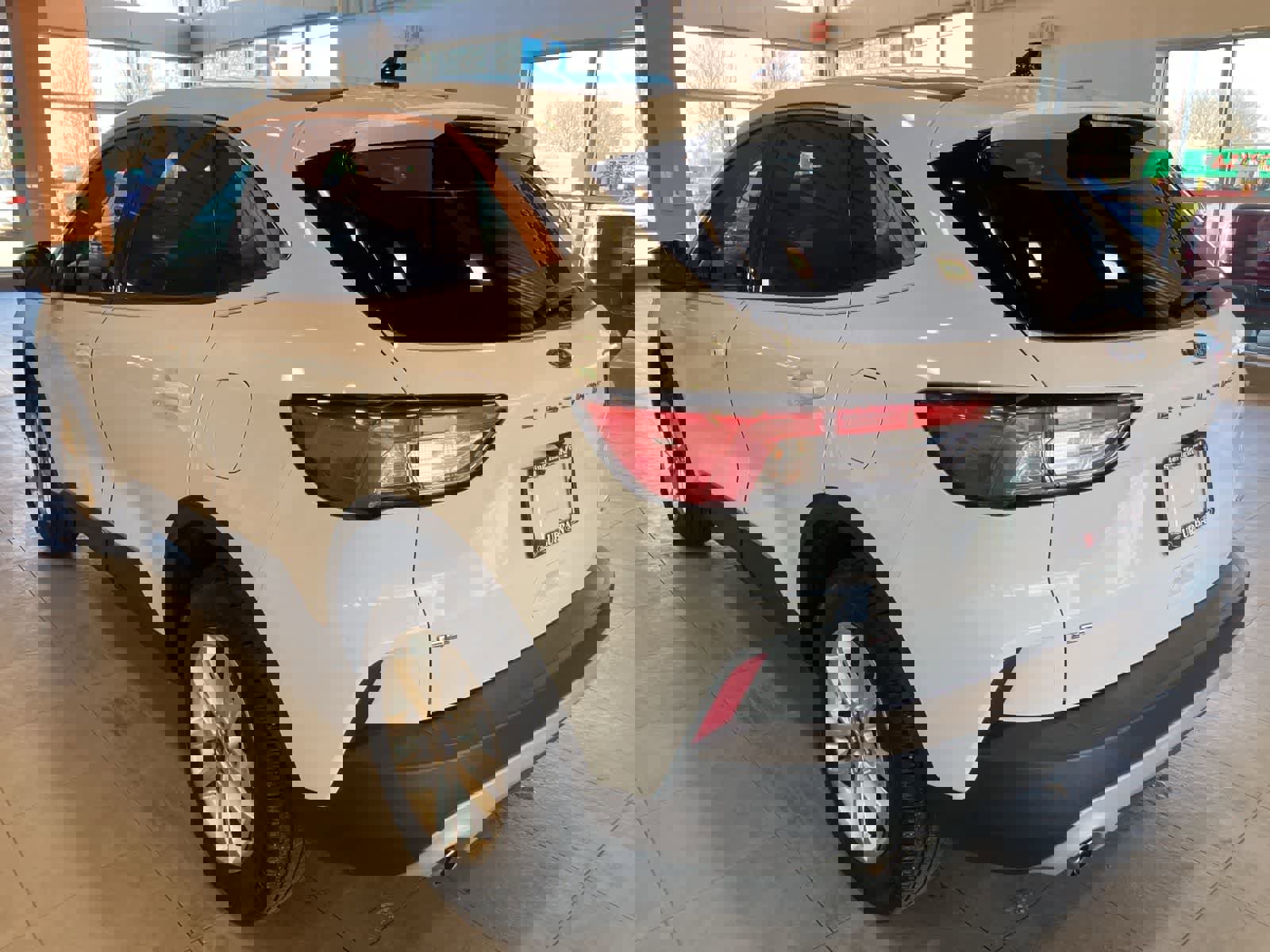 Used 2020 Ford Escape SE image 7