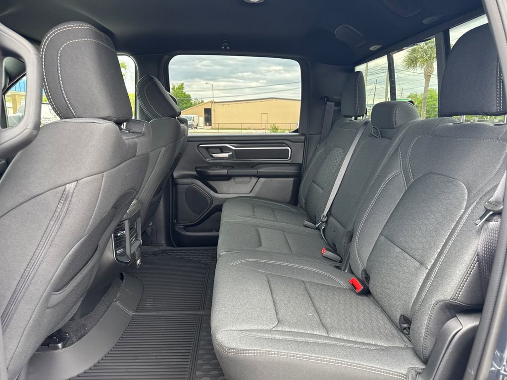 New 2026 RAM 1500 4x4 Crew Cab image 15
