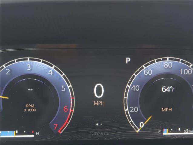 Used 2024 Jeep Wagoneer Series II image 10