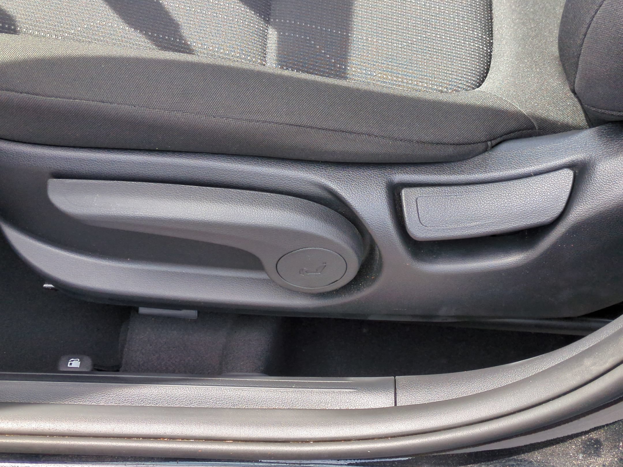Used 2026 Hyundai Venue SE FWD image 17