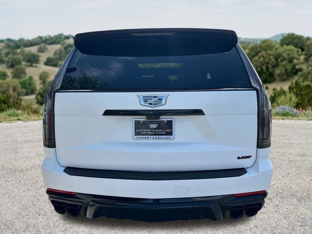 Used 2025 Cadillac Escalade V w/ LPO, ONYX Package AWD/4WD image 8