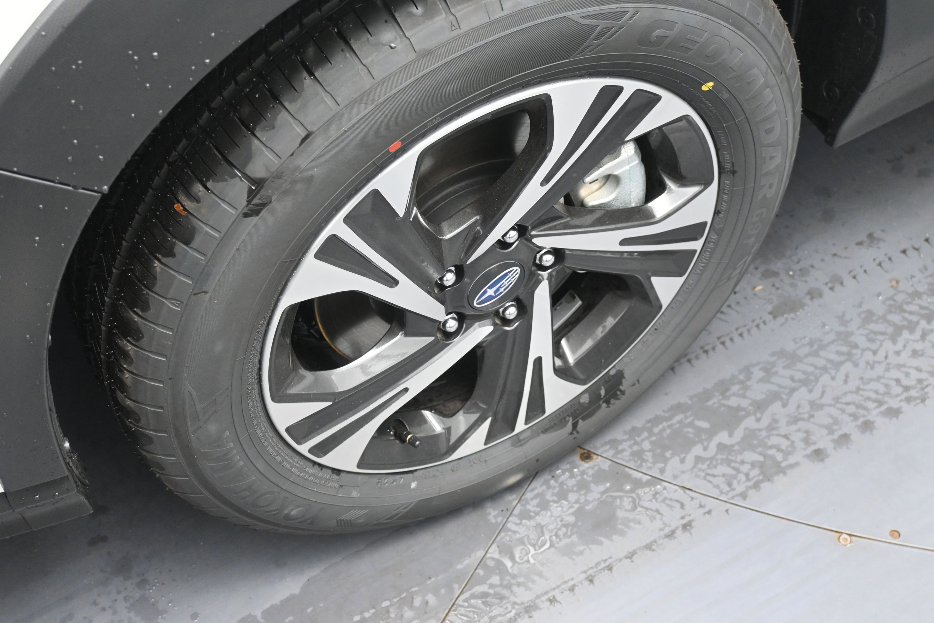 New 2026 Subaru Crosstrek 2.0i Premium AWD/4WD image 17