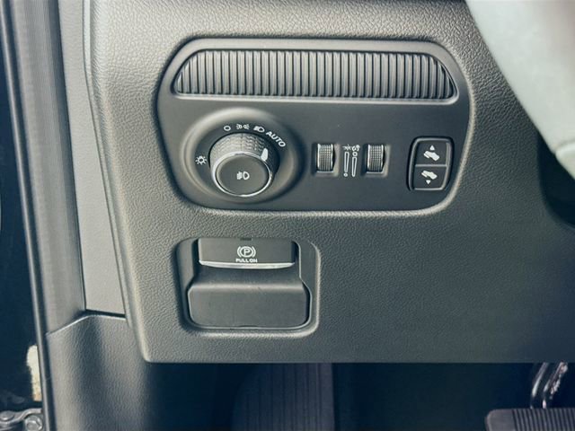 Used 2024 Jeep Wagoneer Series II image 10