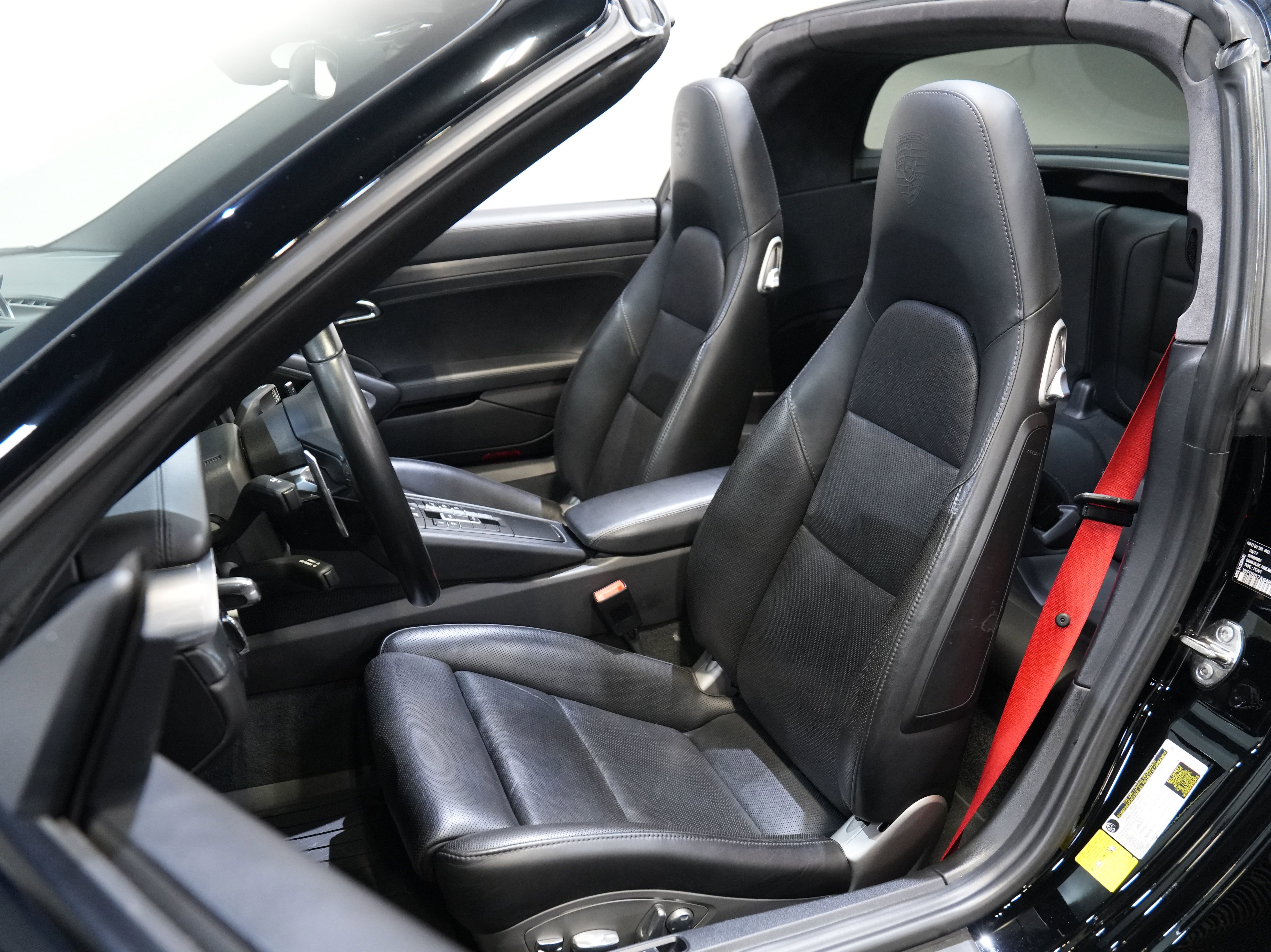 Used 2017 Porsche 911 Targa 4 GTS AWD/4WD image 27
