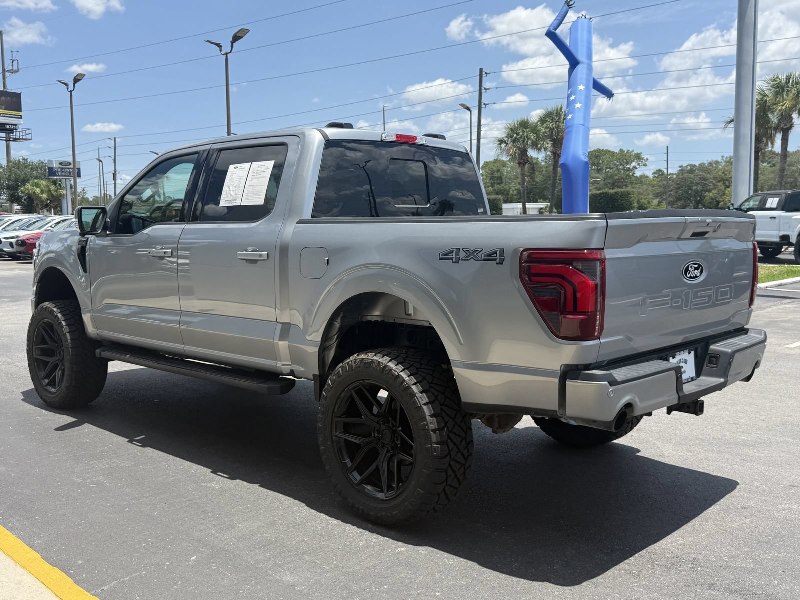 Used 2025 Ford F150 Lariat w/ Equipment Group 501A Mid AWD/4WD image 7