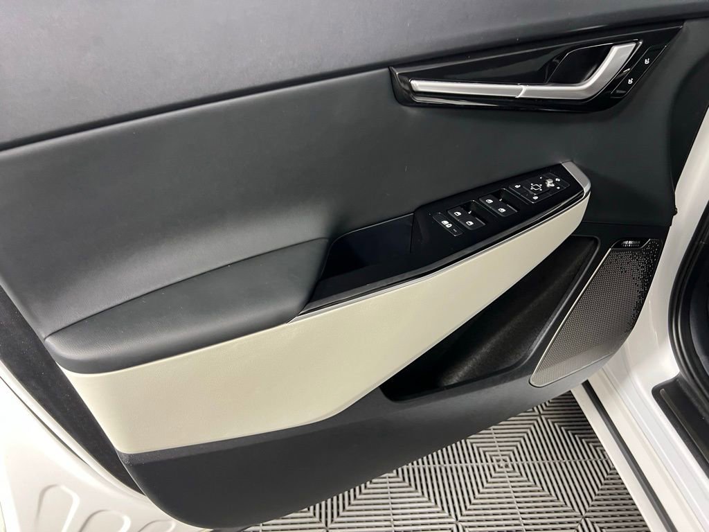 Used 2023 Kia EV6 GT-Line image 26