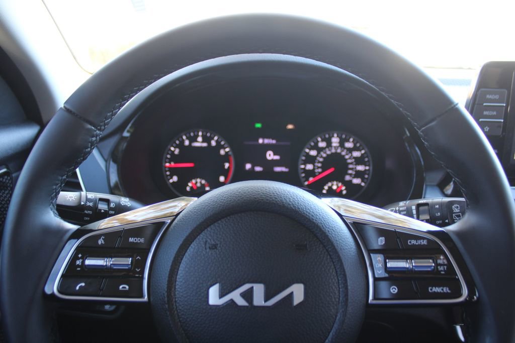 Certified 2023 Kia Seltos S image 25