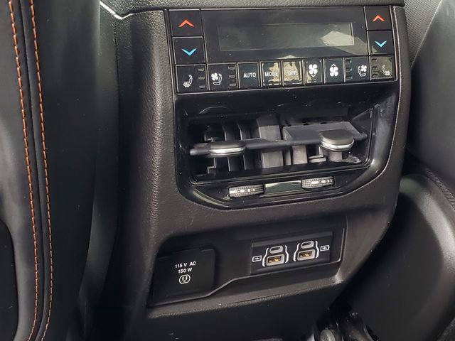 Used 2021 Jeep Grand Cherokee L Summit AWD/4WD image 34