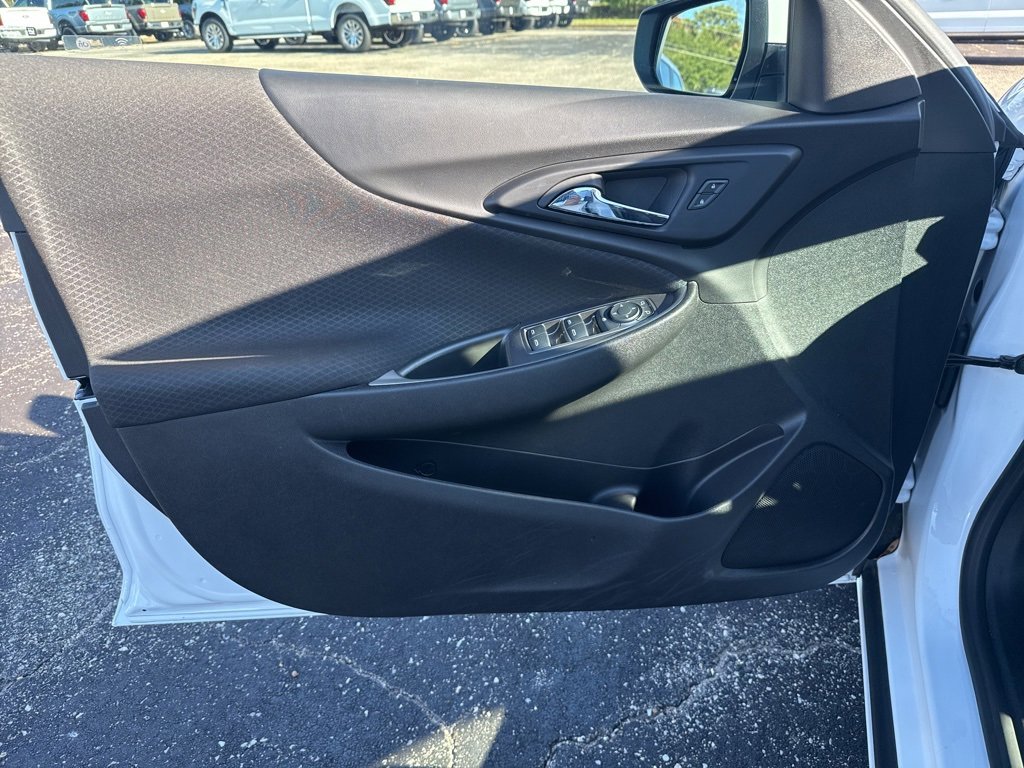 Used 2024 Chevrolet Malibu LT image 26