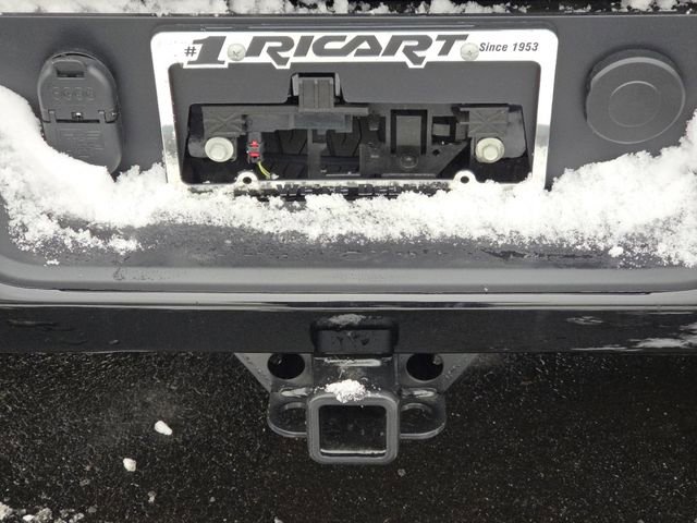 New 2026 GMC Sierra 1500 Elevation image 8