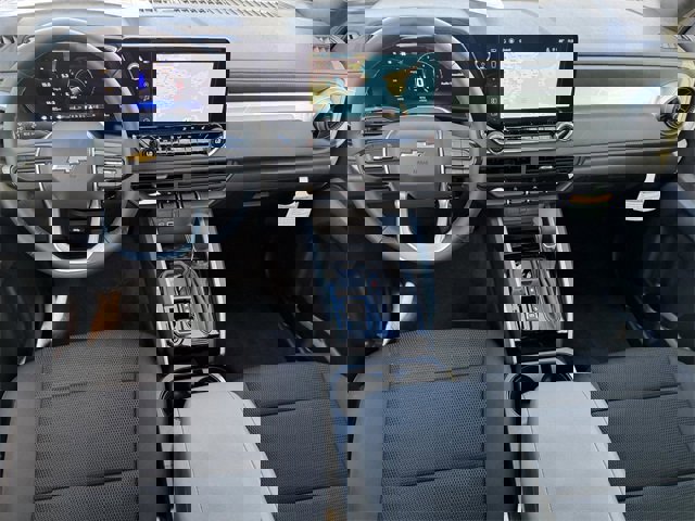 New 2025 Chevrolet Colorado LT image 12