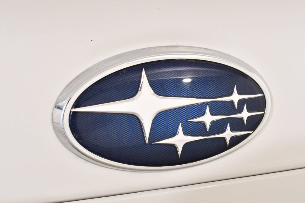 Used 2015 Subaru Legacy 2.5i Limited AWD/4WD image 22