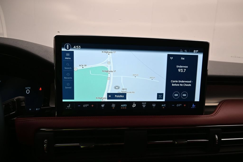 New 2026 Lincoln Corsair Reserve w/ Jet Appearance Package AWD/4WD image 17