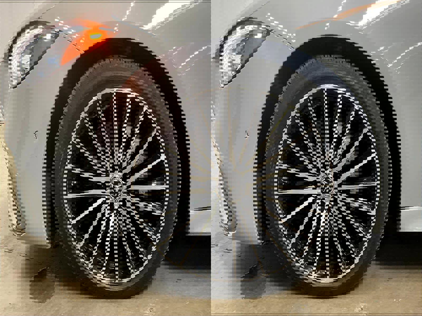 Used 2025 Mercedes-Benz C 300 4MATIC Sedan image 11