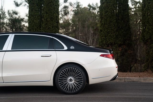 Used 2023 Mercedes-Benz Maybach S 580 4MATIC image 12