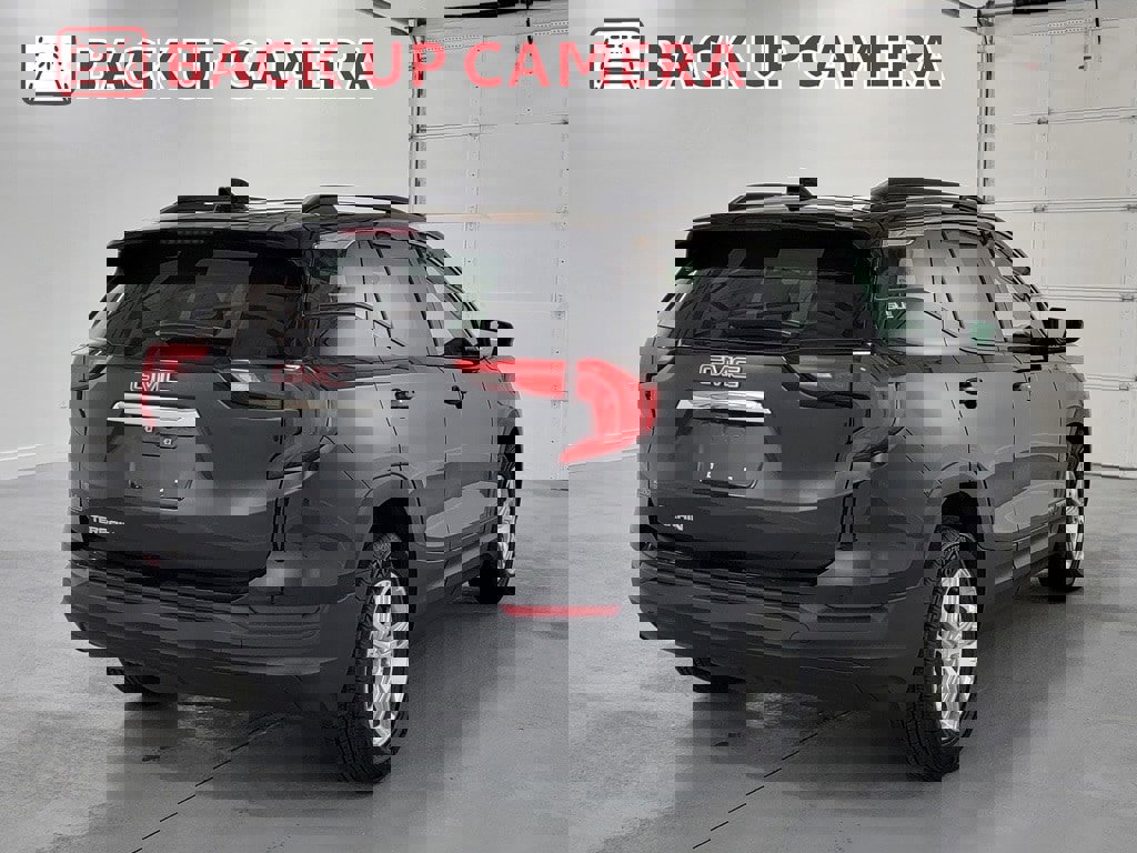 Used 2020 GMC Terrain SLE w/ Driver Convenience Package FWD image 9