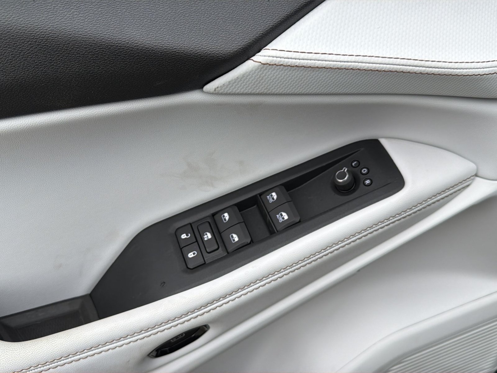 New 2026 Jeep Cherokee Limited AWD/4WD image 15