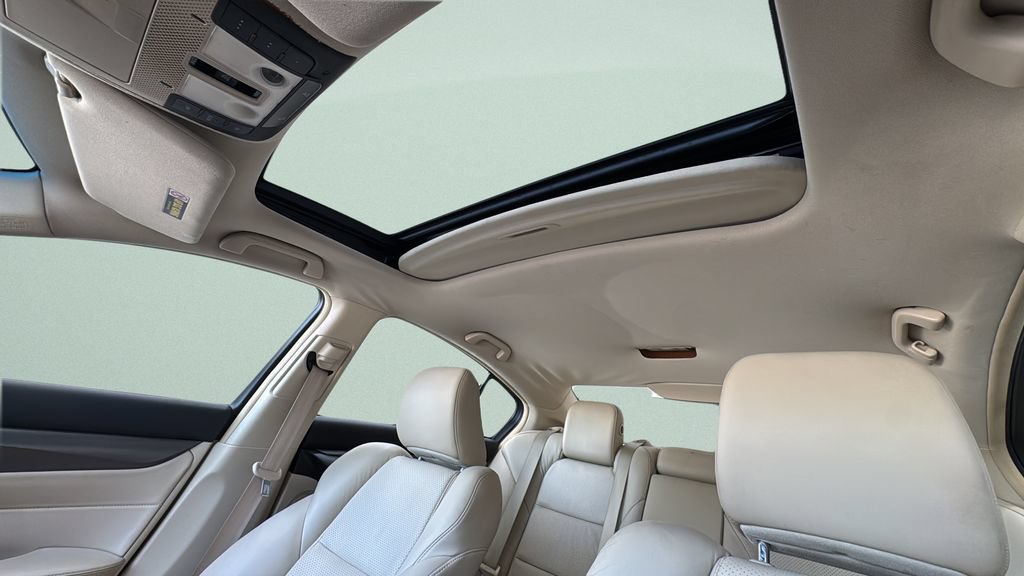 Used 2012 Acura TL w/ Technology Package FWD image 14