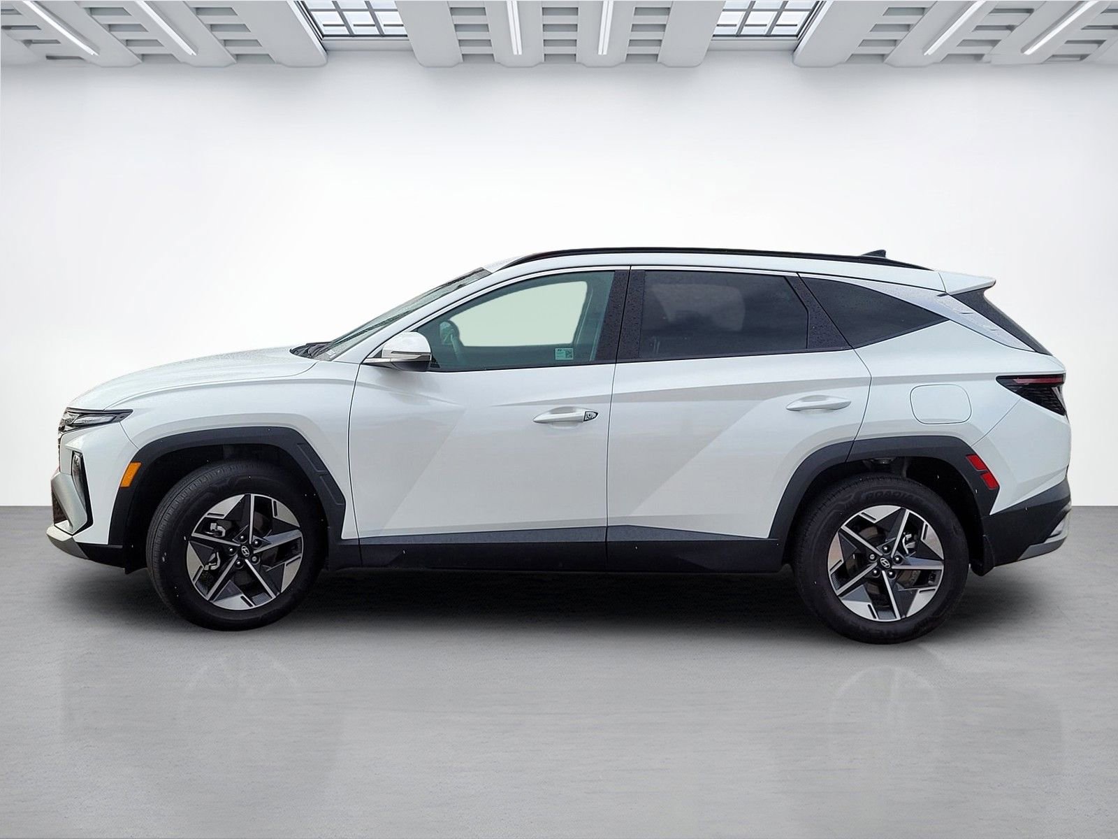 Certified 2025 Hyundai Tucson SEL image 14