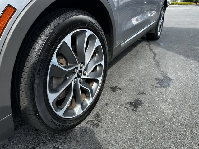 Certified 2023 Lincoln Nautilus Reserve AWD/4WD image 12