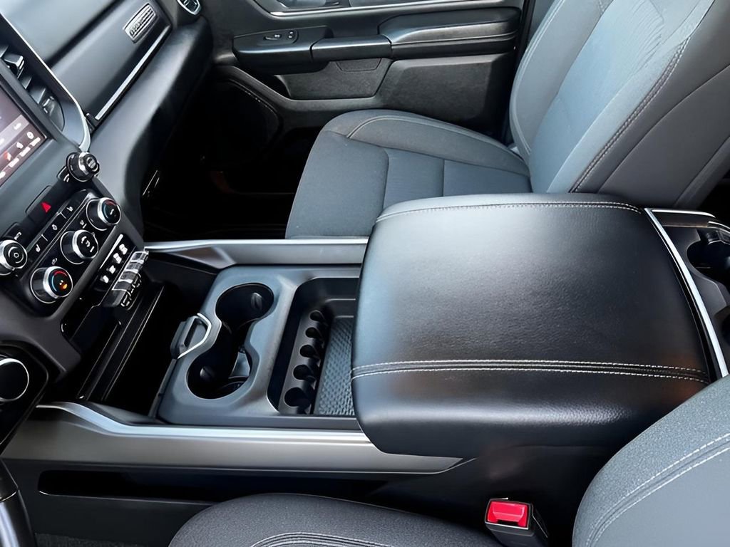 Used 2021 RAM 1500 Big Horn image 12