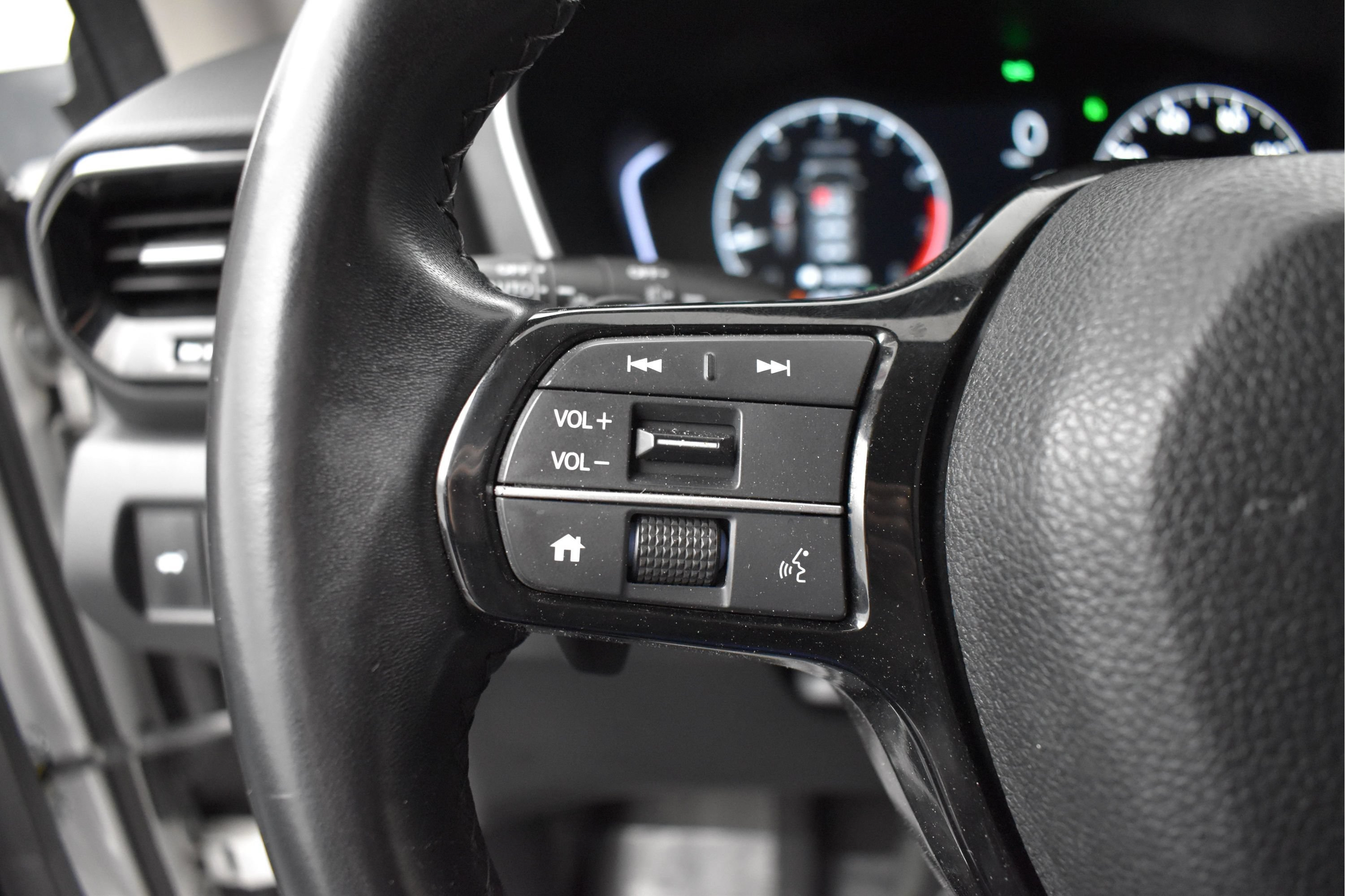 Used 2023 Honda Pilot Touring image 24