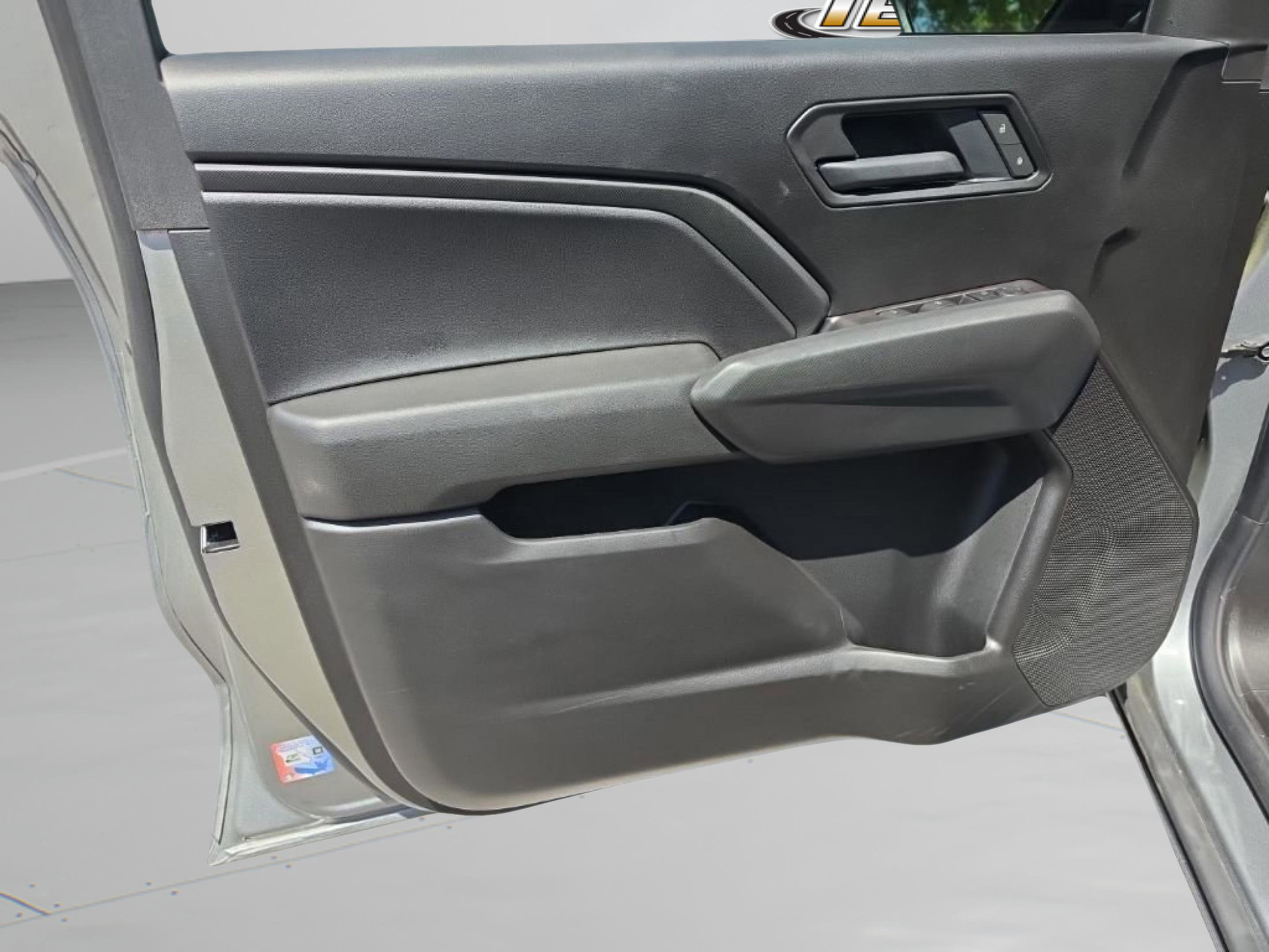 Used 2026 Chevrolet Colorado Trail Boss AWD/4WD image 13