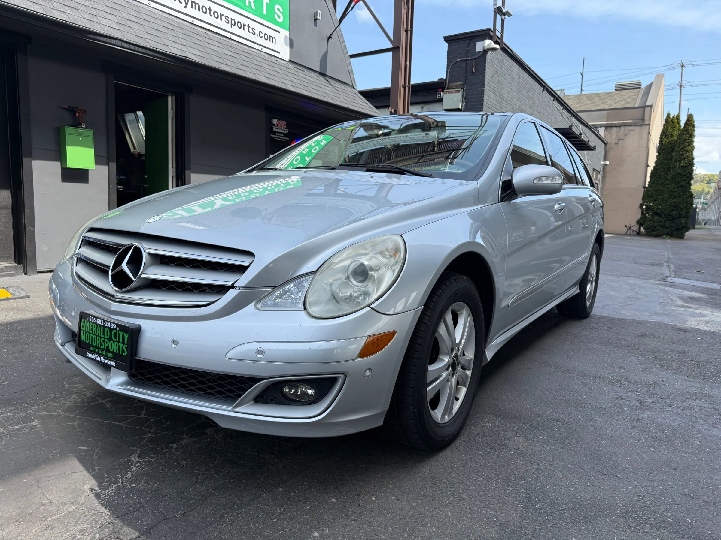 Used 2006 Mercedes-Benz R 500 4MATIC