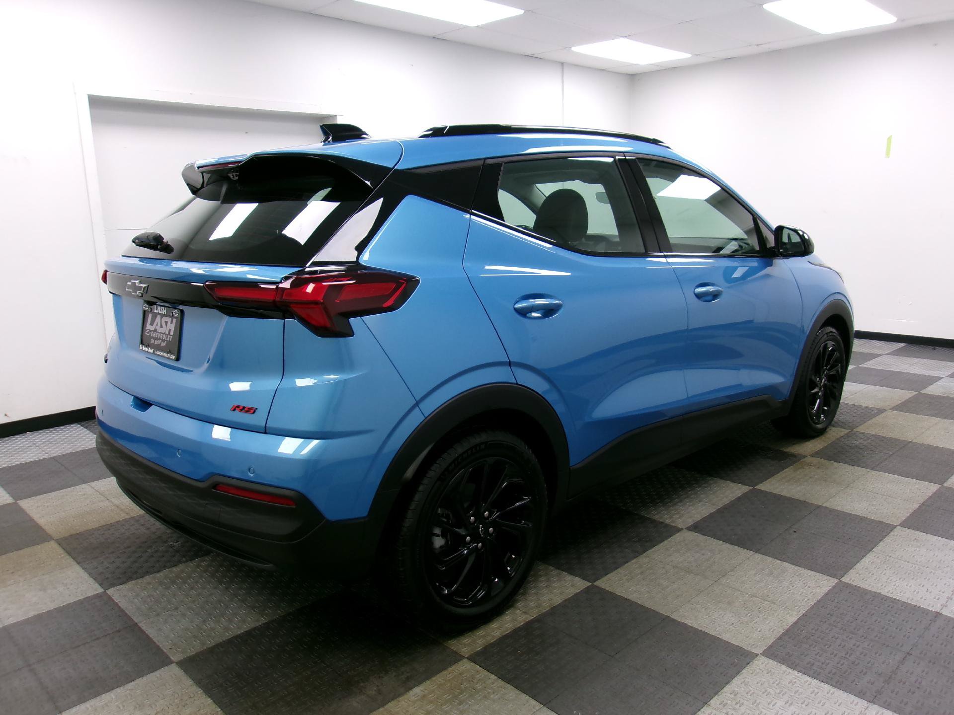 New 2027 Chevrolet Bolt RS w/ Technology Package FWD image 15