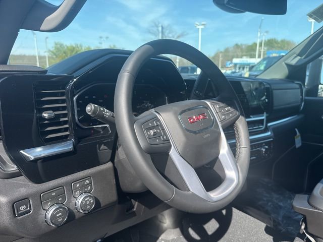 New 2026 GMC Sierra 2500 SLE image 12