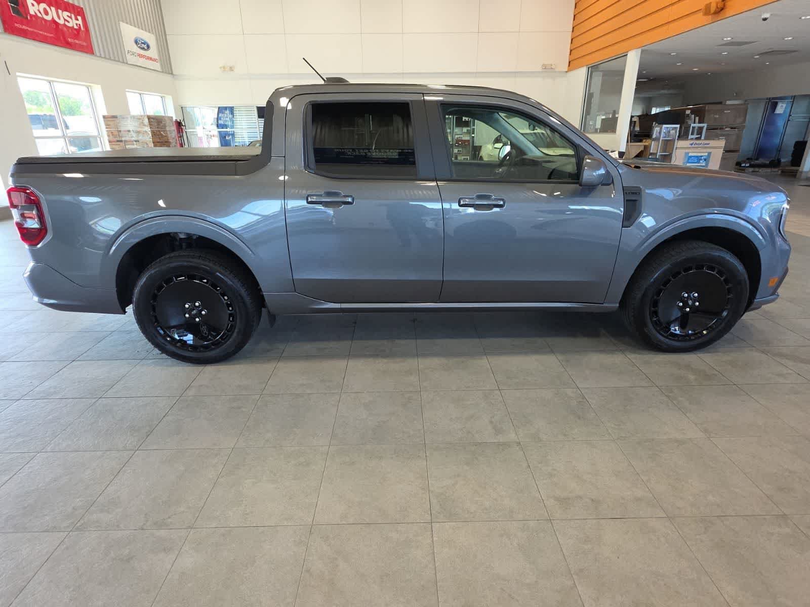 Used 2026 Ford Maverick Lobo AWD/4WD image 6