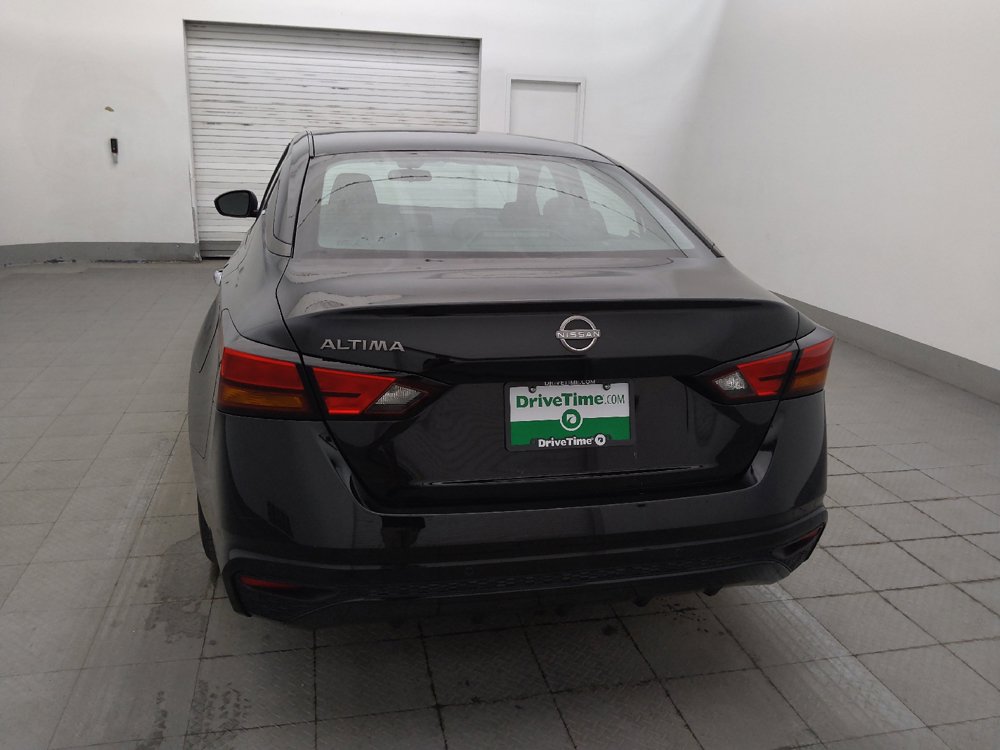 Used 2024 Nissan Altima 2.5 S FWD image 6