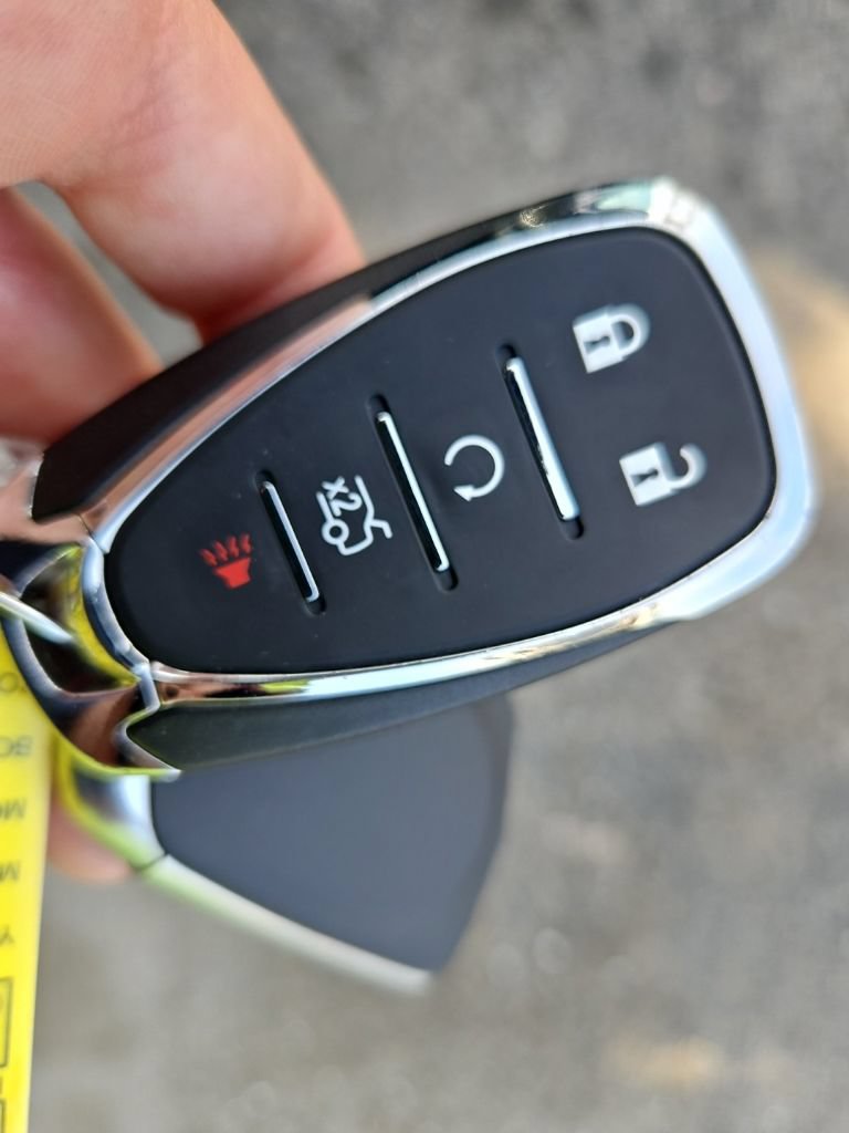 Used 2020 Chevrolet Camaro LT RWD image 29