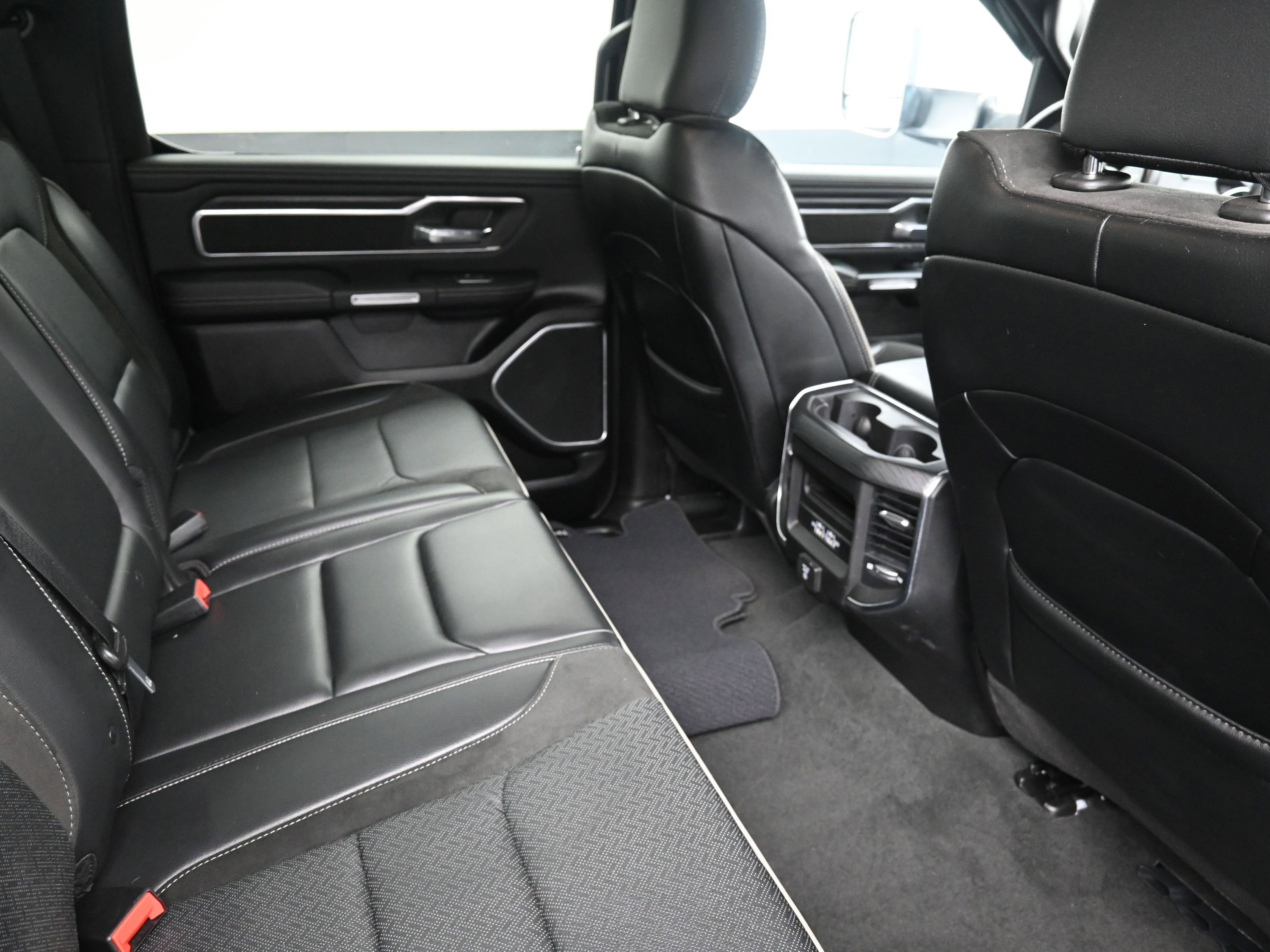 Used 2023 RAM 1500 Laramie image 29