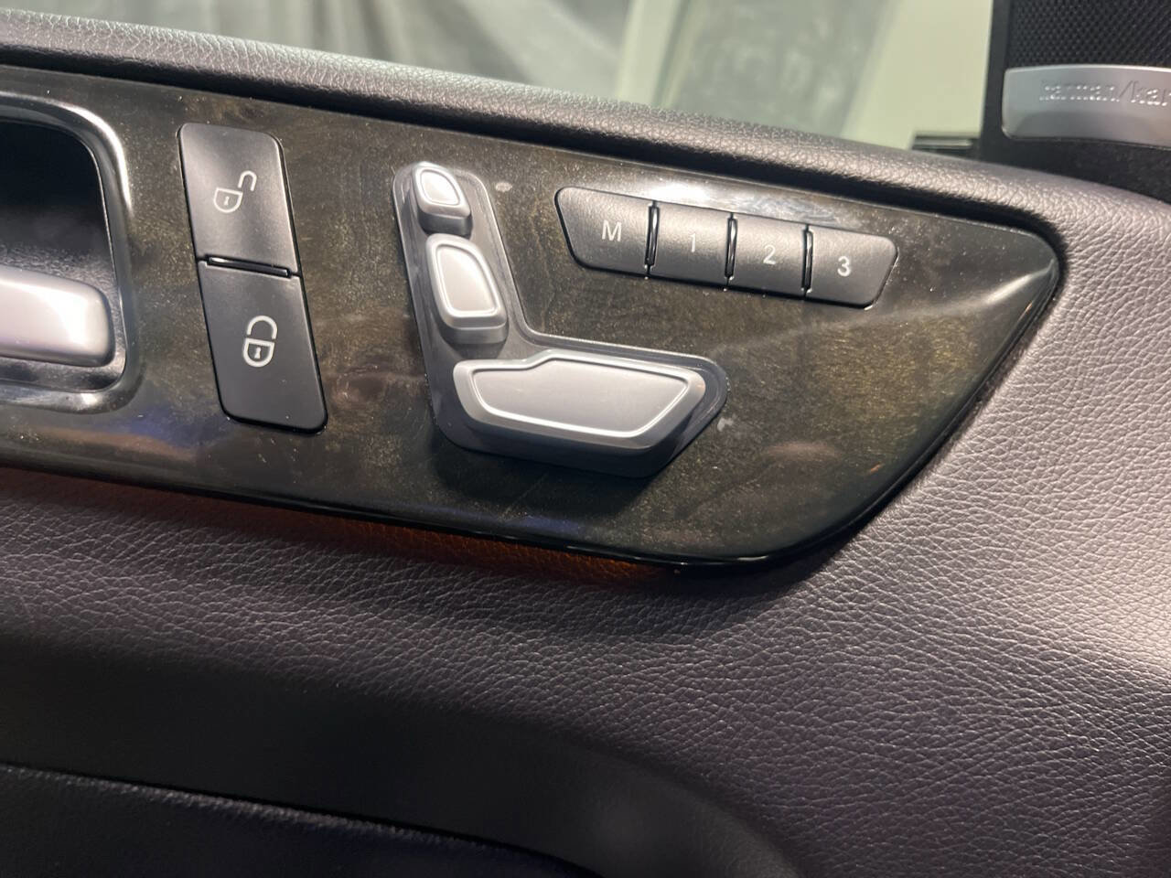 Used 2017 Mercedes-Benz GLS 550 4MATIC image 17