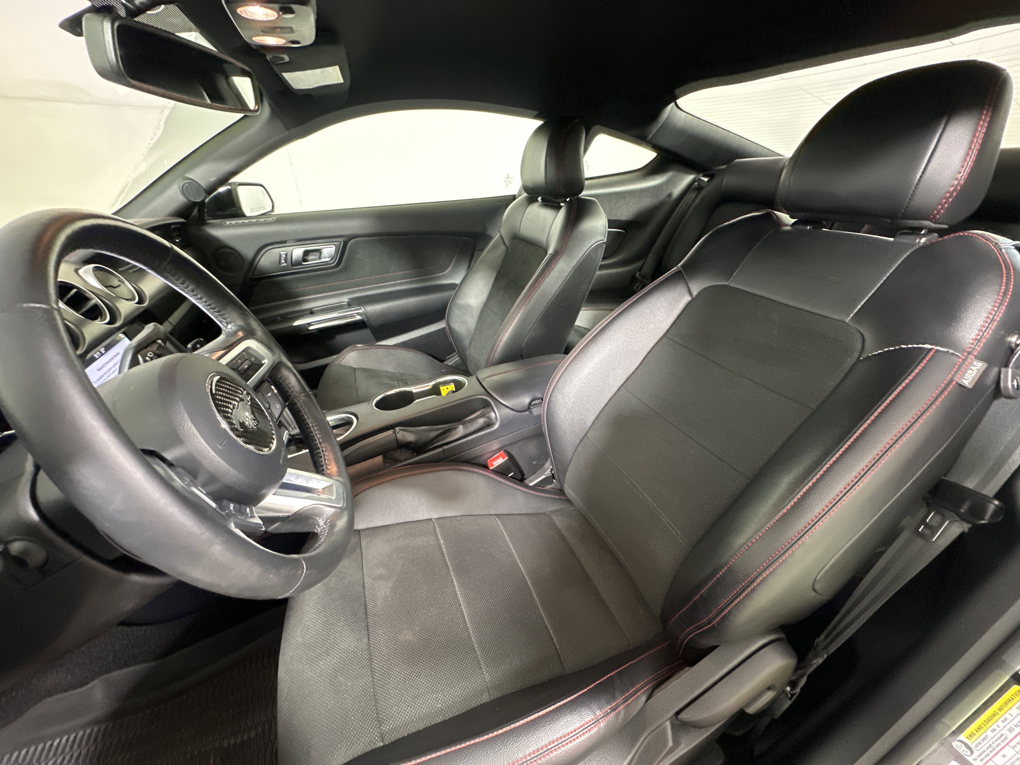 Used 2019 Ford Mustang GT Premium w/ Equipment Group 401A image 9