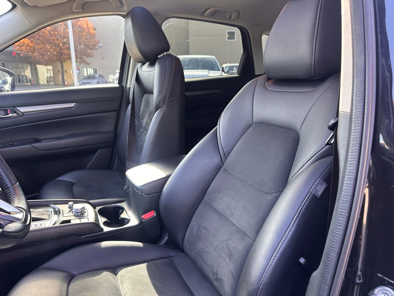 Used 2019 MAZDA CX-5 Touring image 23