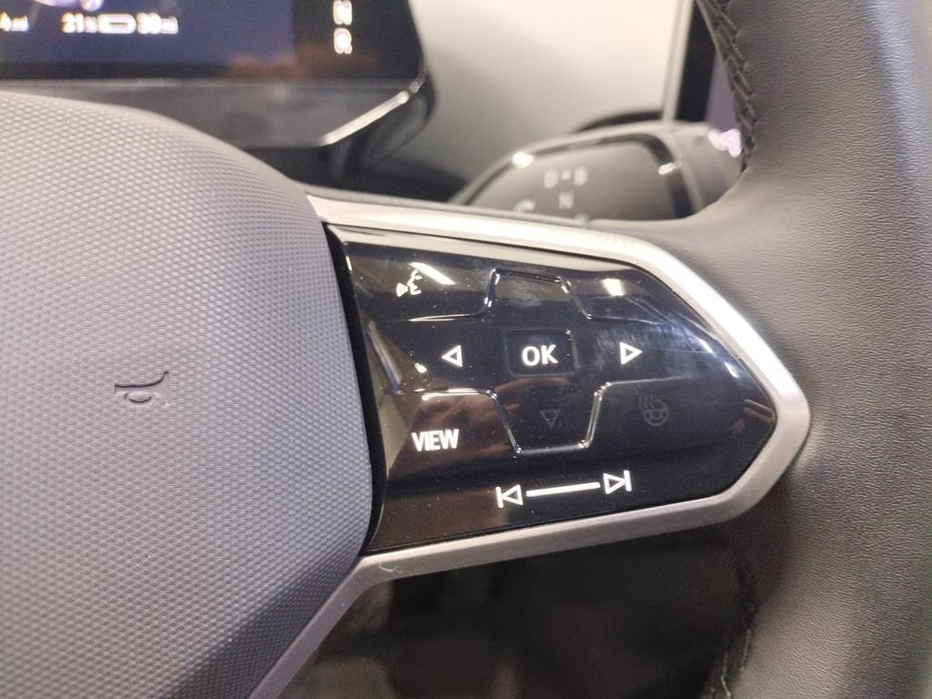 New 2025 Volkswagen ID.4 Pro image 24