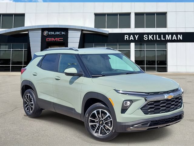 Used 2025 Chevrolet TrailBlazer LT