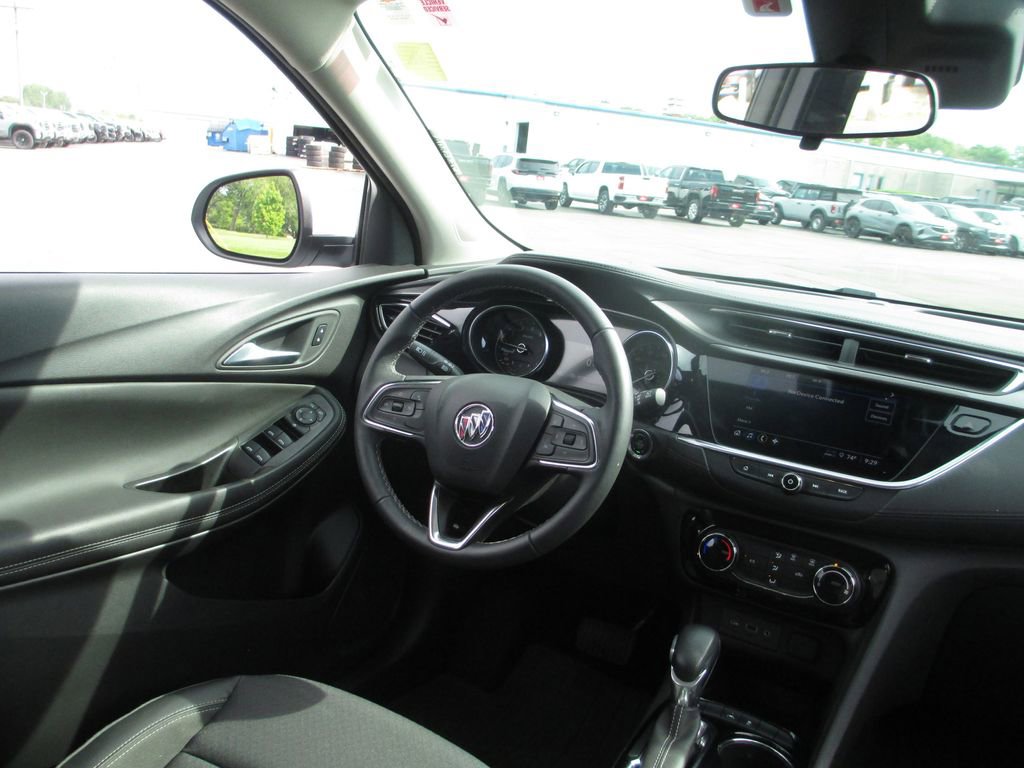 Used 2023 Buick Encore GX Preferred FWD image 21