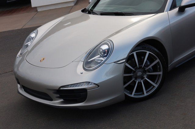 Used 2013 Porsche 911 Carrera 4 AWD/4WD image 6