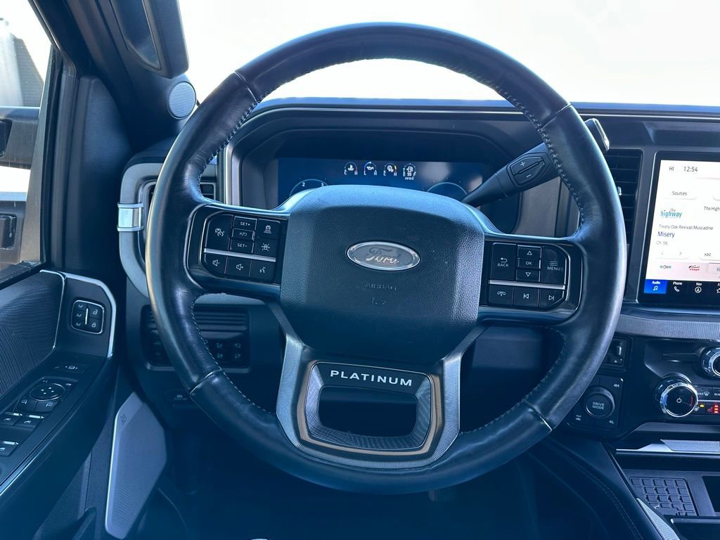 Certified 2025 Ford F250 Platinum image 27