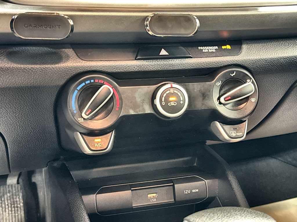 Used 2022 Kia Rio LX FWD image 21