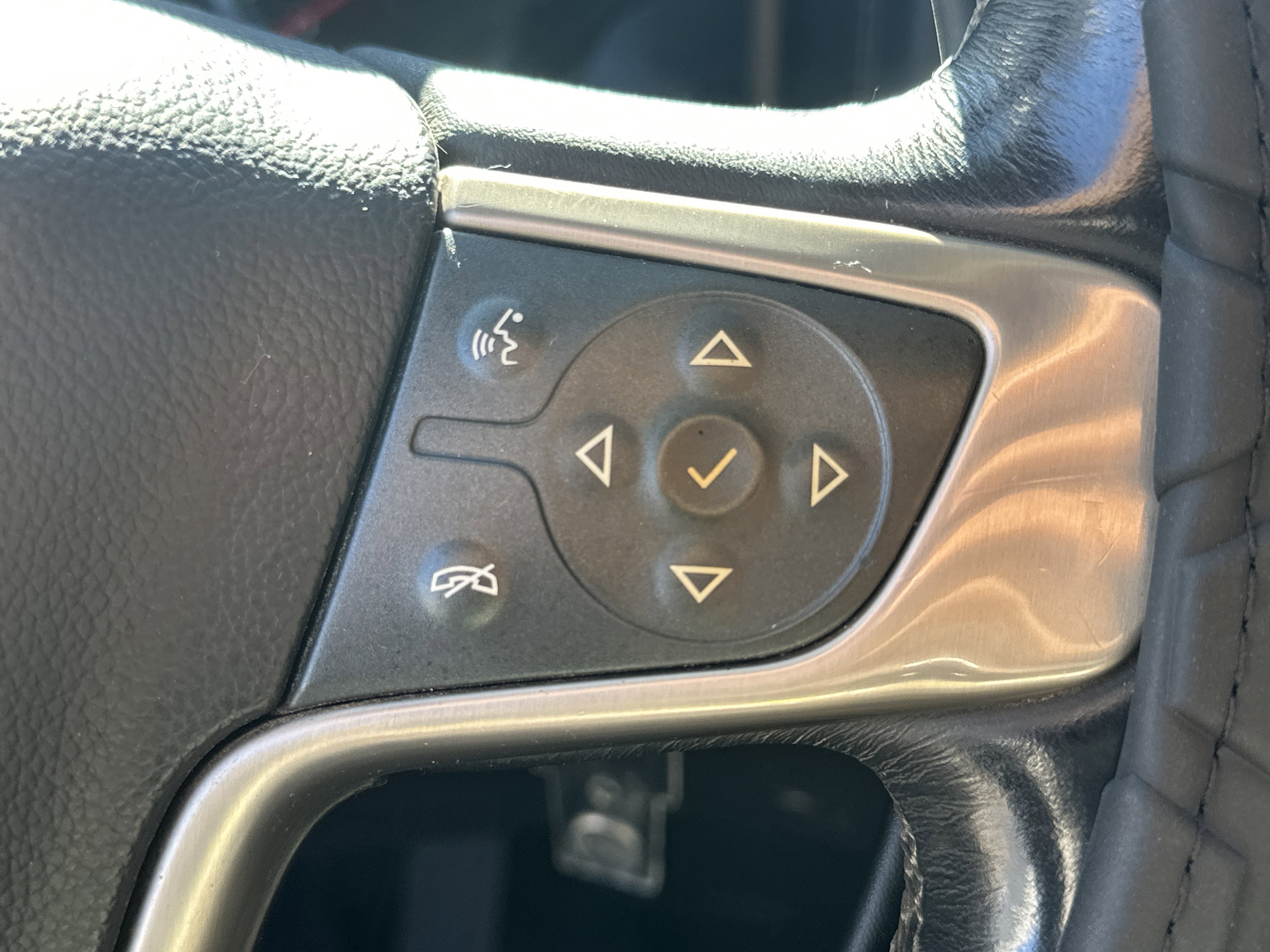 Used 2017 GMC Sierra 3500 Denali w/ Duramax Plus Package image 25